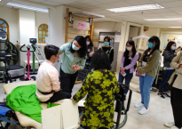 Tung Wah College Students Visit